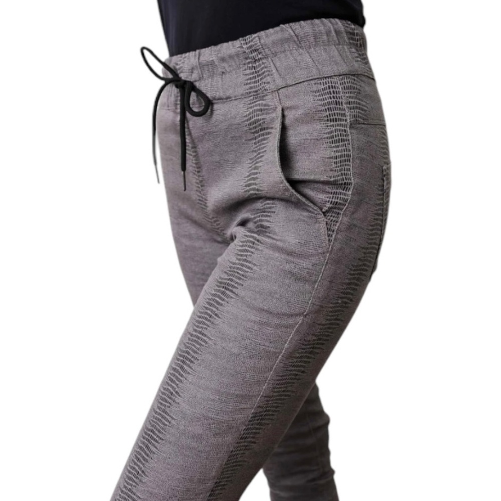 BEVY FLOG Shely Pant in Grey Snake - Like New Excellent Pre-Owned Condit…